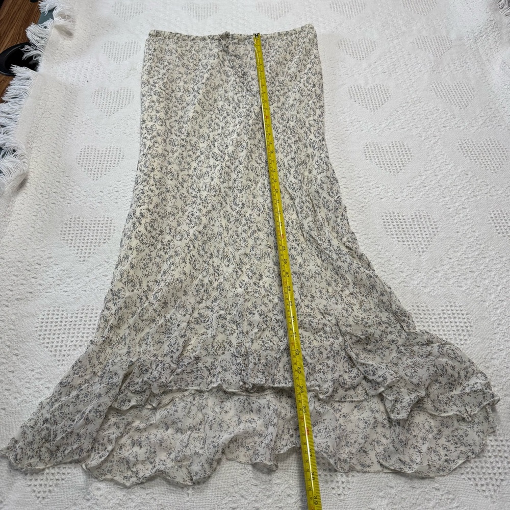 Newport News Fit and Flare Skirt with Ruffle (8) - Picture 6 of 6